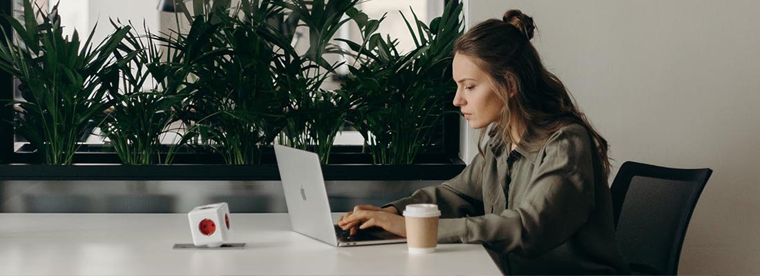 Son dönemlerdeki iş hayatının vazgeçilmezlerinden olan webinarları sanal fuarınızda düzenlerken dikkat etmeniz gereken adımlar detaylı bir şekilde blog yazımızda.