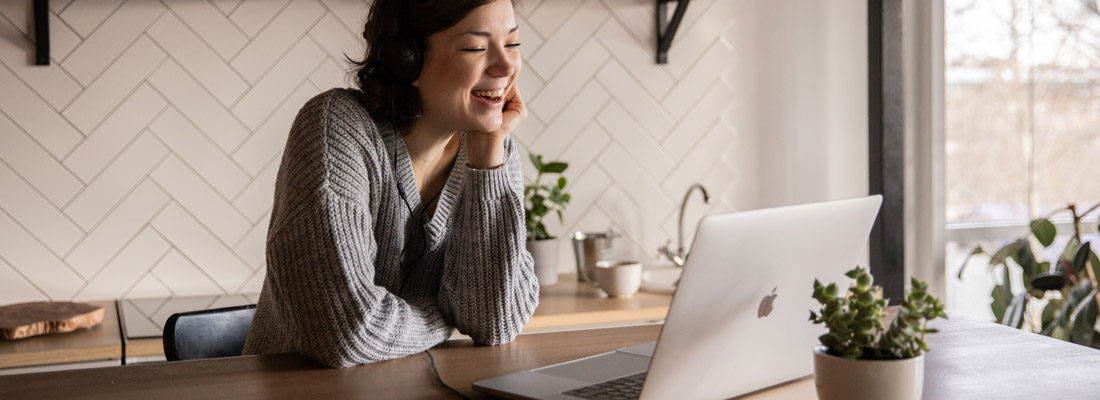 Bilgiye en kolay ve pratik yoldan ulaşmak isteyen kişilerin ilgi duydukları alan hakkında online bir şekilde hizmet veren sanal fuarların firmalara sunduğu yararlar