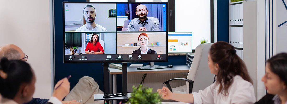 The most important features and tips of the best virtual conference platforms that keep up with the new requirements of the era are mentioned in our blog detailed.